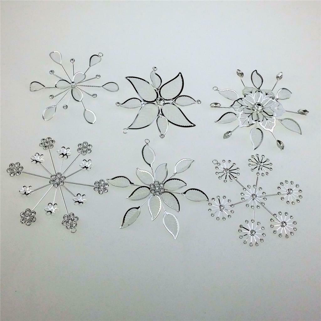 6 Pieces Filigree Snowflake Pendants Christmas Tree Gifts Hanging Ornaments