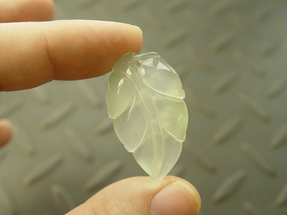 Unique Natural chalcedony agate Chinese Jade Icy hand carved Pendant Leaf AAA