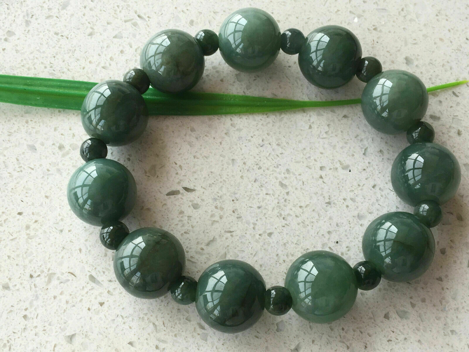 Certified 100% Natural Oil green A jade Jadeite 13MM bead Elastic bracelet 7.5"