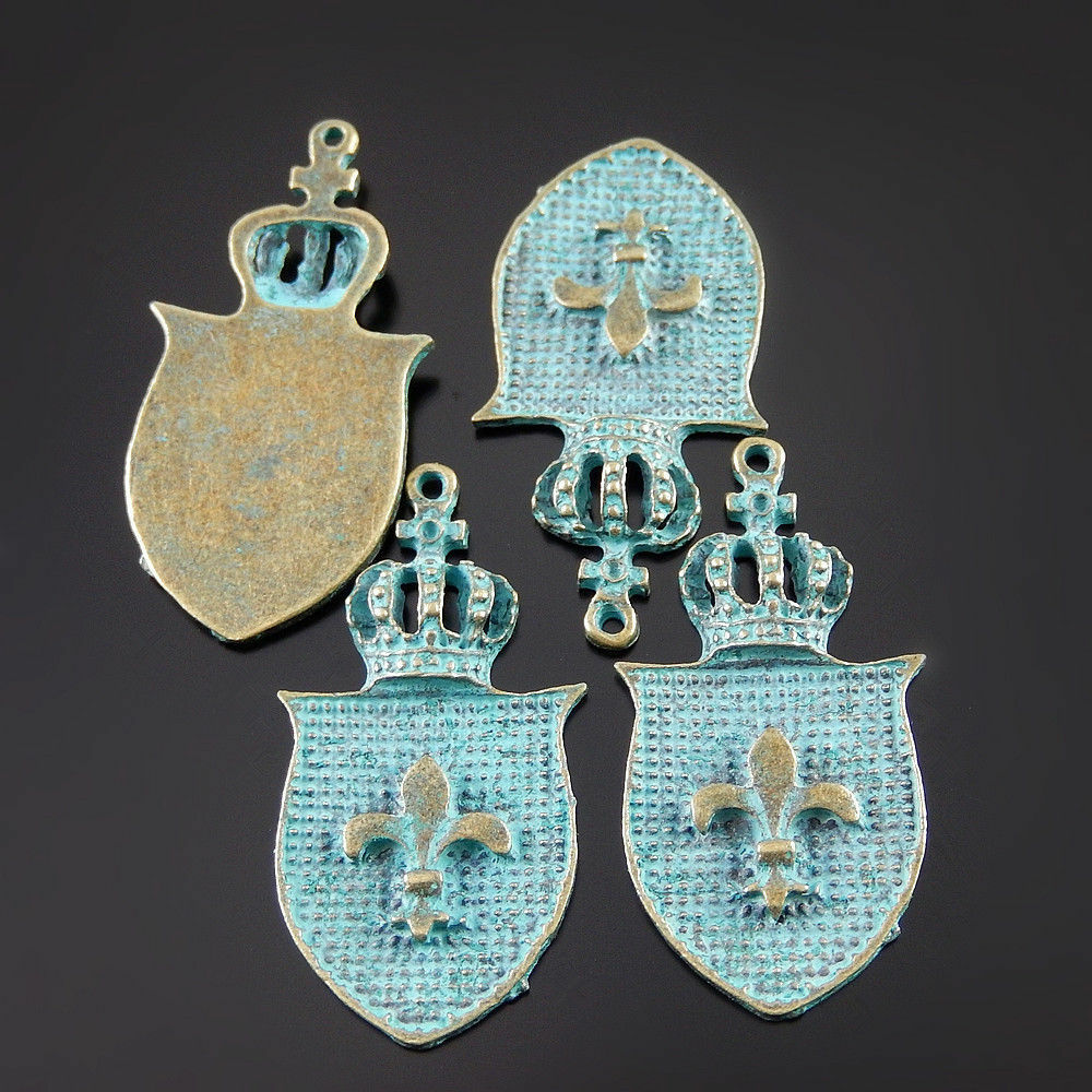 20 pcs Antiqued Zinc Alloy Green Badge Charms Pendant Findings 40x21mm 52076