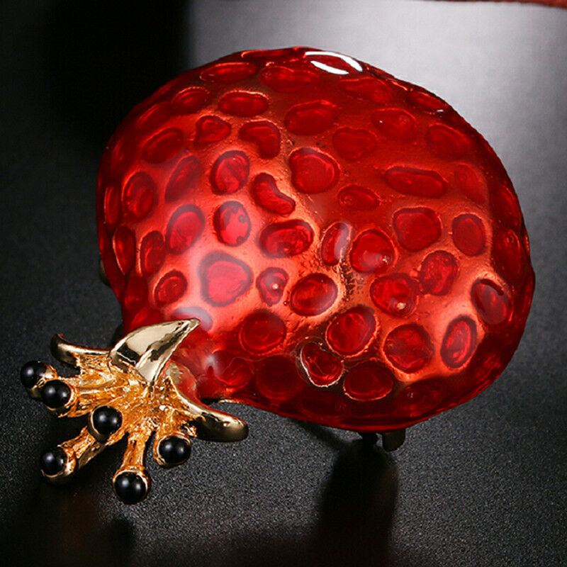Enamel Pomegranate Brooch Pin Lapel Fruit Pin Gift Badge Buckles Collar J.l8