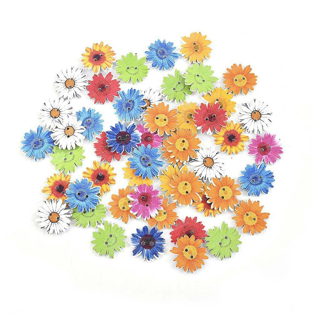 50Pcs DIY Wooden Buttons Sewing 2-holes Scrapbooking Button Crafts Flower Shape