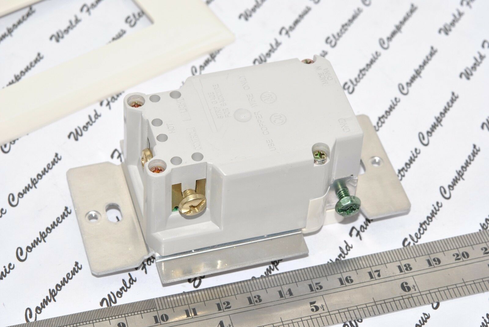1pcs-COOPER 6471LA Master Touch Dimmer/Switch 1000W 120V AC/CA 60Hz
