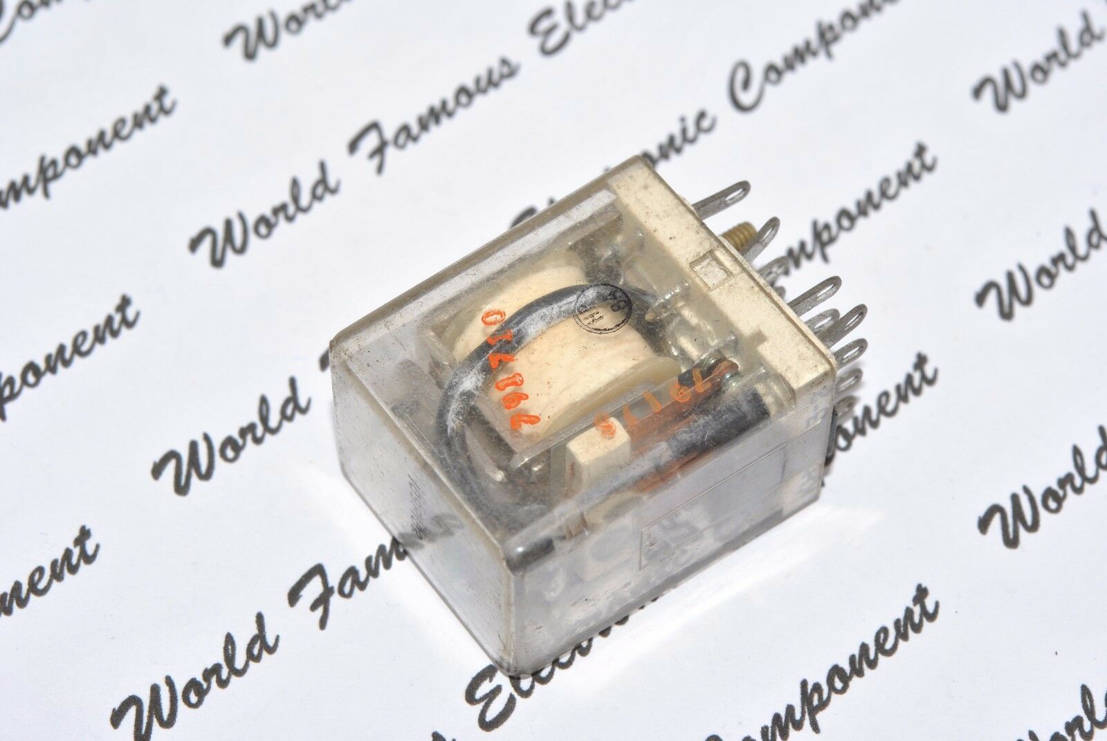 1pcs - AMP KH4703-2 24V Relay