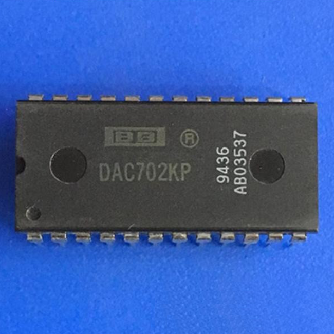1PCS  DIGITAL-TO-ANALOG CONVERTERS IC BURR-BROWN(BB) DIP-24 DAC702KP