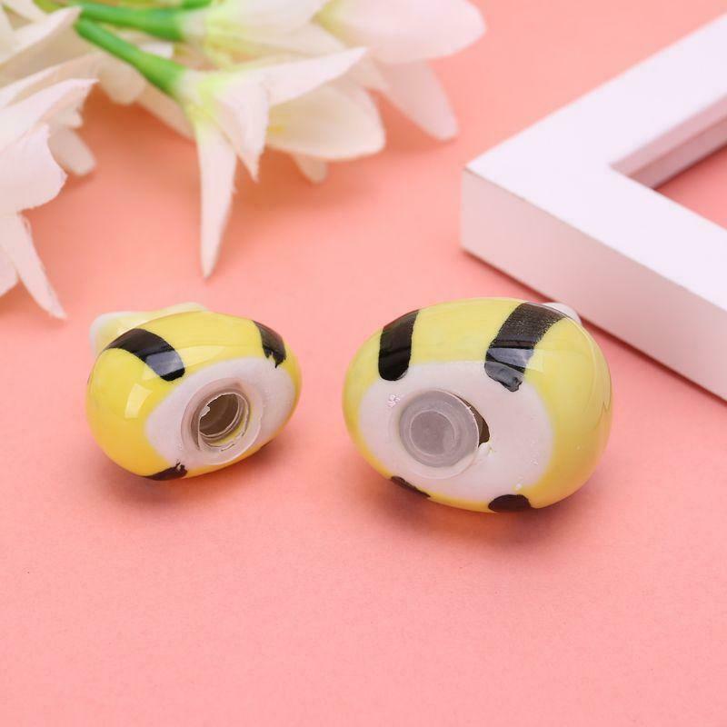 Ceramic Honeybee Seasoning Cans Salt Pepper Shakers Container Wedding Favors Set