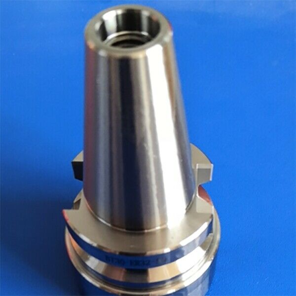 BT30 ER32 50L CNC Milling Machine Chuck 0.005mm Precision V8E3E3