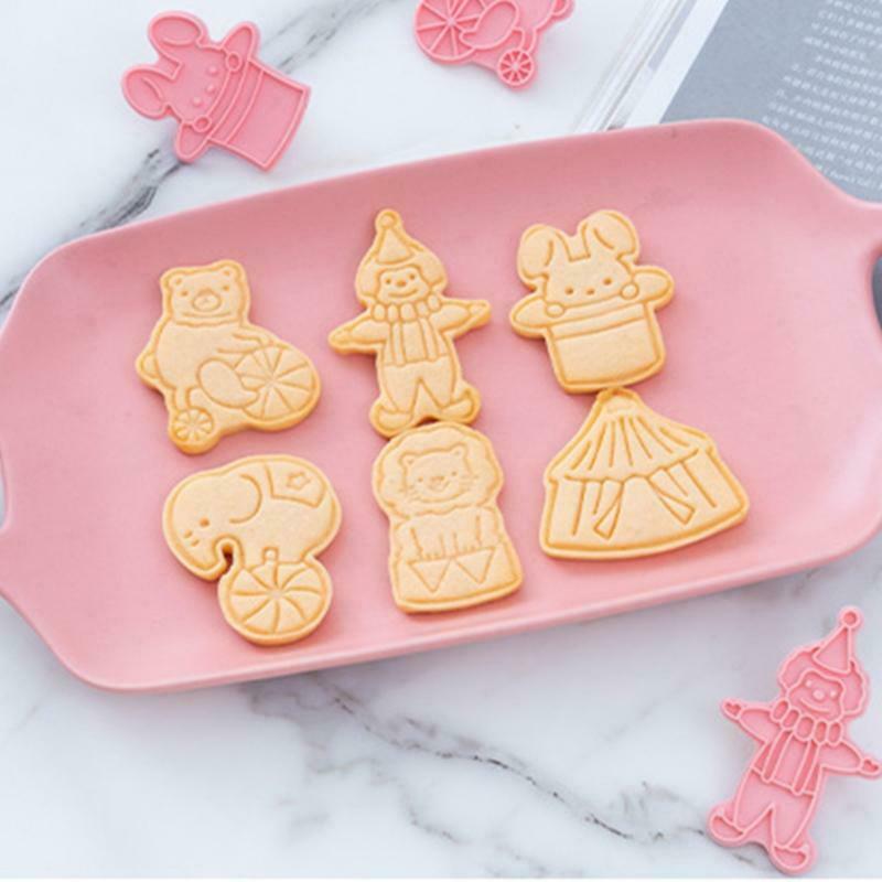 6Pcs Circus Animal Cookie Cutters Fondant Cutters Plunger Cookie Stamps, Rabbit