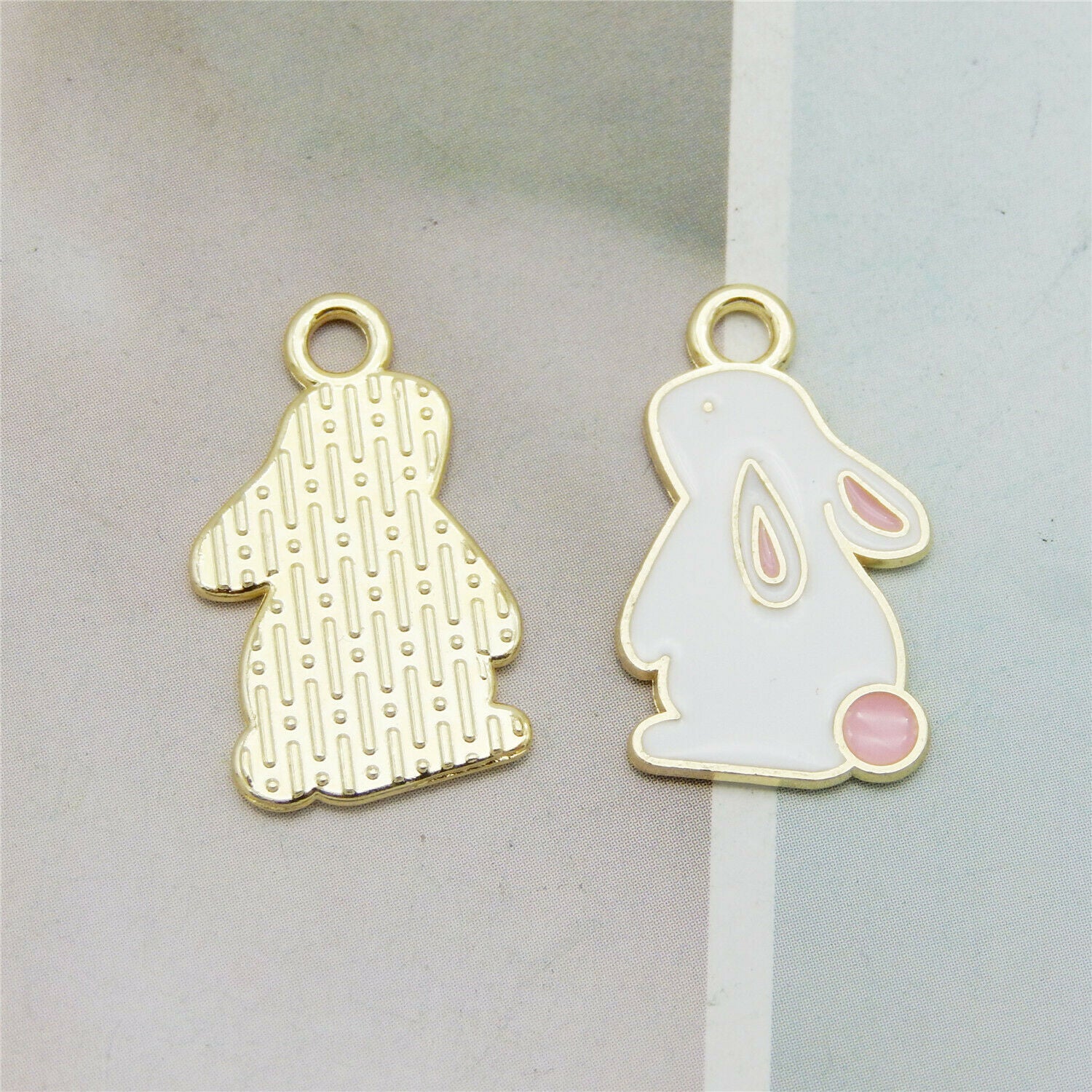 20PCS Enamel 23x14mm White Rabbits Animal Pendant Charms for Bracelet Necklace