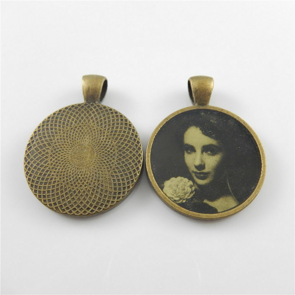8pcs/lot Retro Style Bronze Beauty Portrait Alloy Charms Pendants Crafts 28*28mm