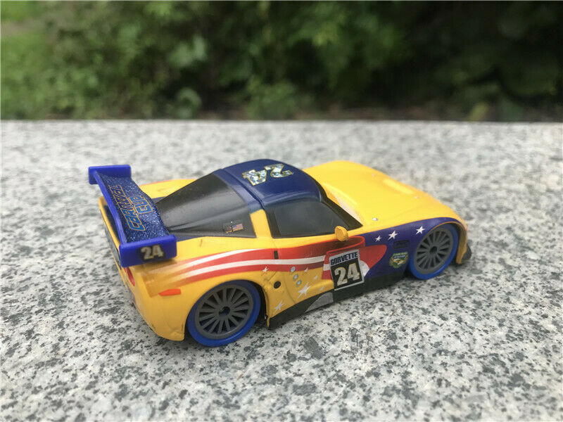 Disney Pixar Cars Carnival Cup Racer Jeff Gorvette 1:43 Metal Car New No Package