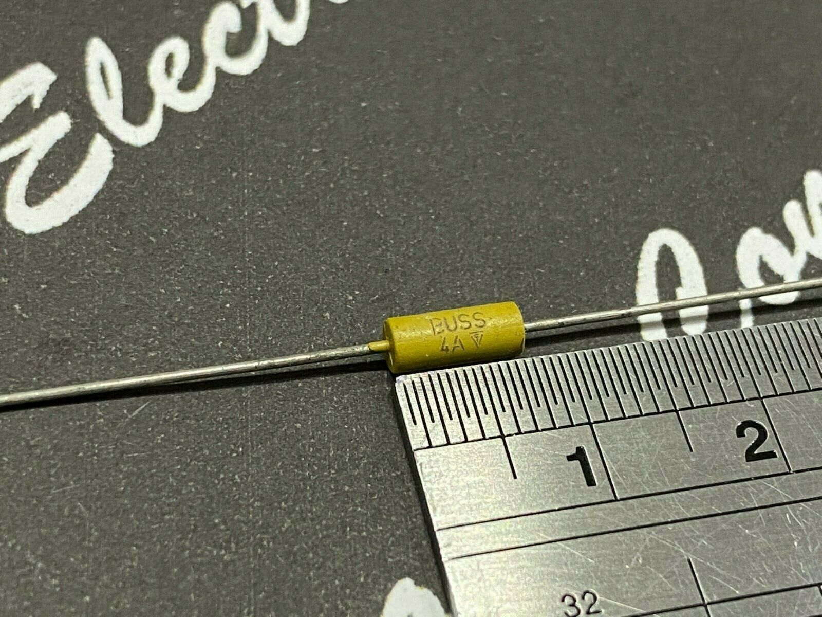 10pcs - BUSSMANN 4A 125V TR/MCR-4 MICROTRON AXIAL FUSE BUSS
