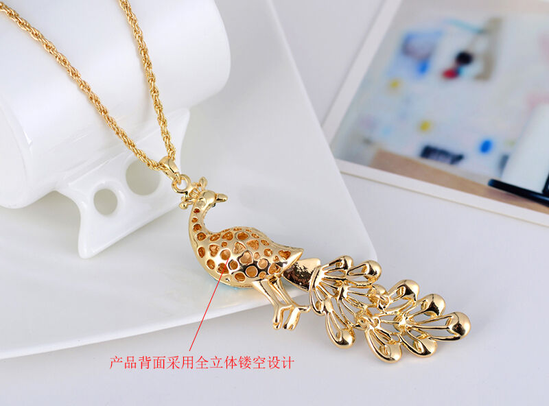 Blue Colorful Crystal Rhinestone Big Peacock Animal Pendant Necklace 2019
