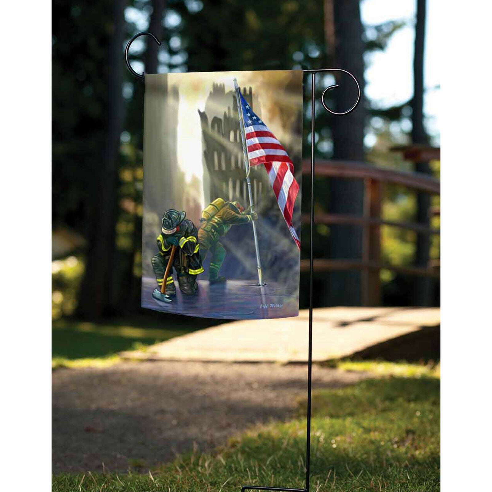 Toland American Heroes 12.5 x 18 Patriotic September 11 Memorial Garden Flag