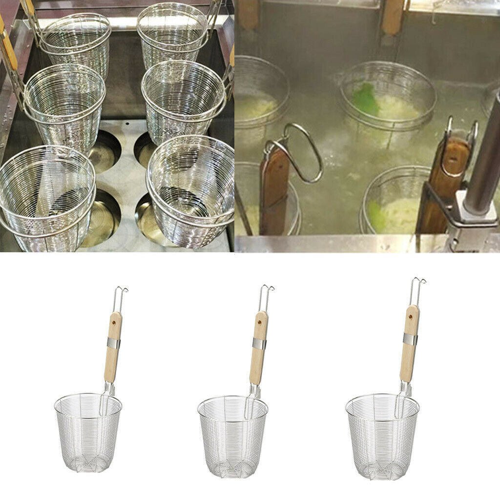 Pasta sieve, kitchen sieve, frying basket made of stainless steel with hooks for