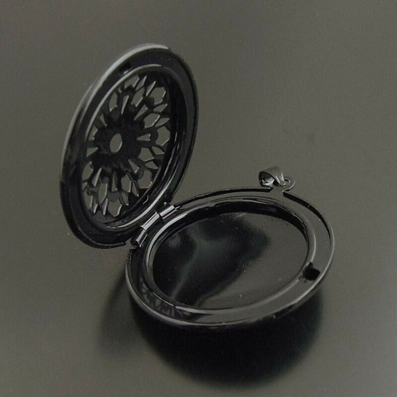 4 pcs Black Hollowed Flower Brass Magnetic Phase Box Diffusion Pendant Locket