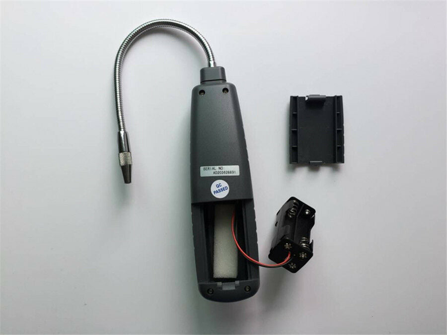 Air-Conditioning Leak Detector Automobile Air-Conditioning Leak Detection