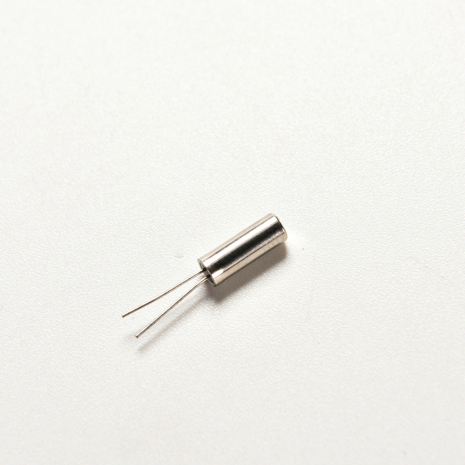 20Pcs 32.768KHz 32768HZ Crystal Oscillator 2 x 6 mm Best Lt