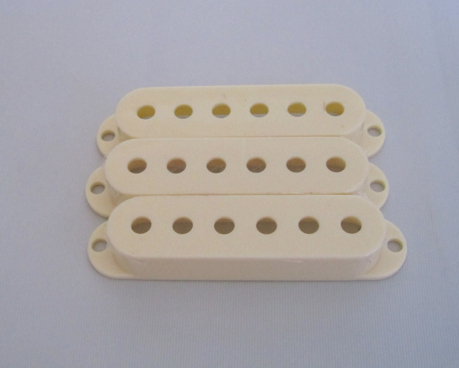 3x Aged White 52mm Pole ST Strat Guitar Pickup Cover Covers 3 Single Coil
