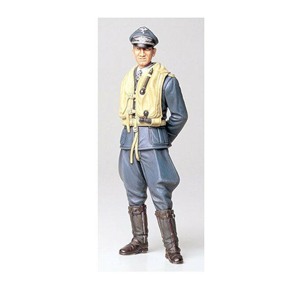 36302 Tamiya Wwii German Luftwaffe Ace Pilot 1/16th Plastic Kit Military