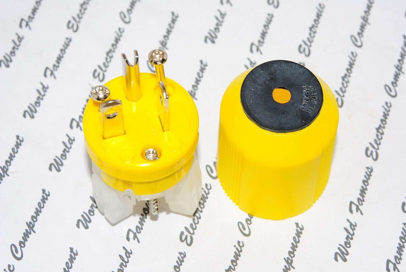 1pcs-COOPER WIRING 5366NCR 20A 125V Corrosion Resistant Plug - 5-20P