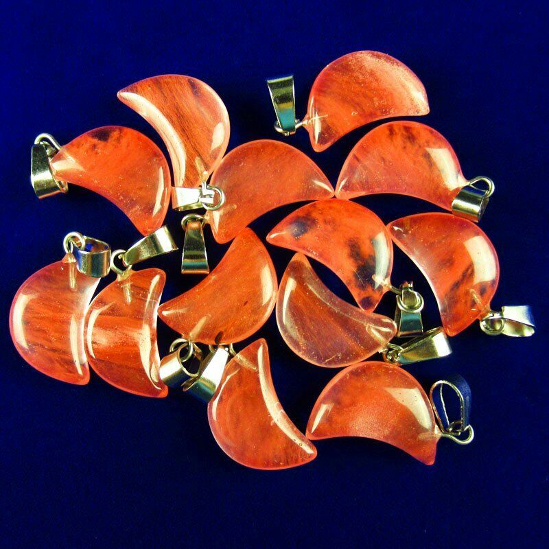 10Pcs 20x10x5mm Red Volcano Cherry Quartz Moon 17g Pendant Bead A-51SK