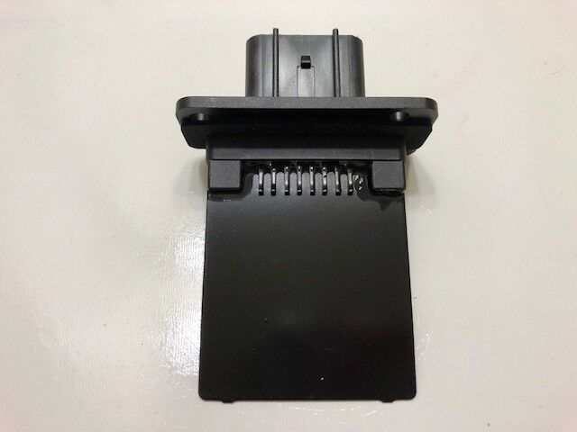 R072 New HVAC Blower Motor Resistor OEM# 3F2Z18591AA, ZZCA61815