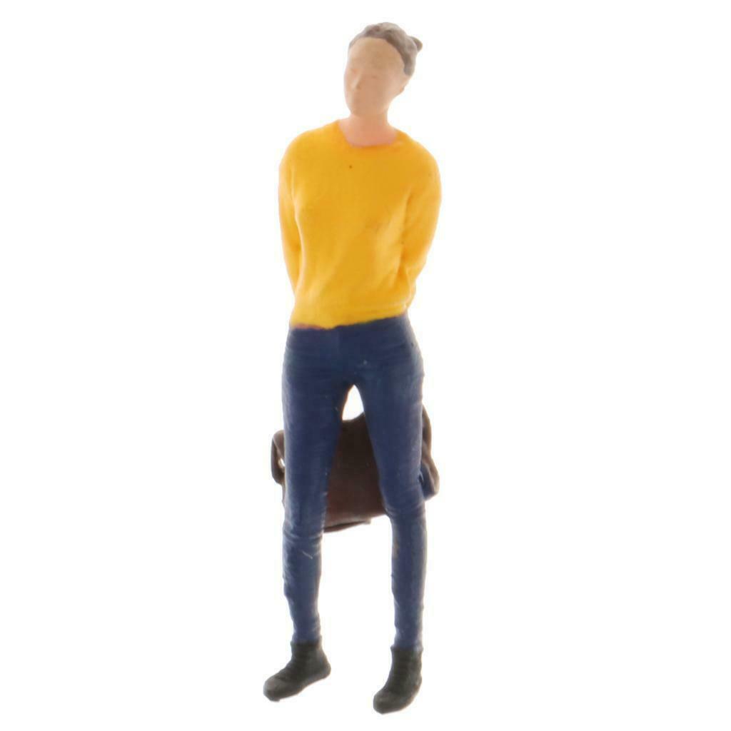 3 Pieces 1/64 Classic People Character Men Women Diorama Accessory Decor