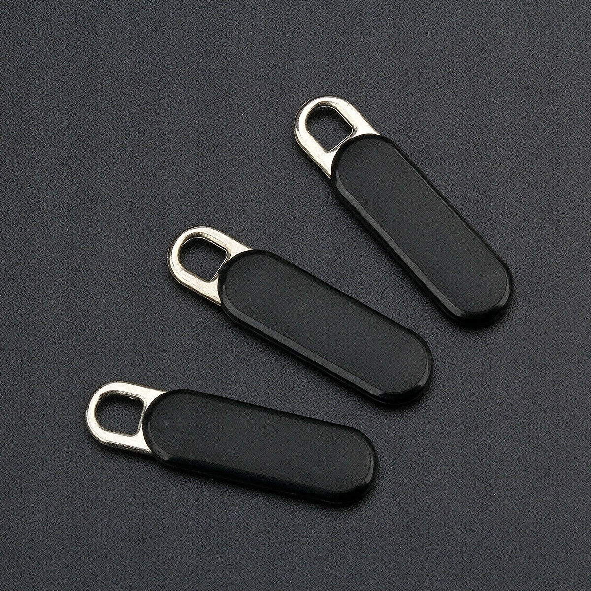 20x Zipper Pulls Sliders Plastic Zips Repair Kits for Clothes Bags Replace Tools