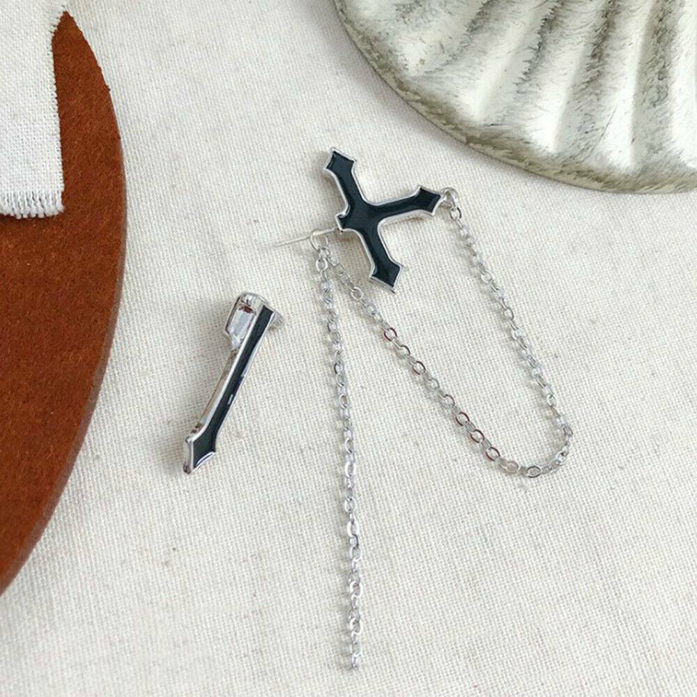 Black Cross Chain Wrap Cuff Earring Jewelry Piercing Goth Punk Rock Earring 1pc