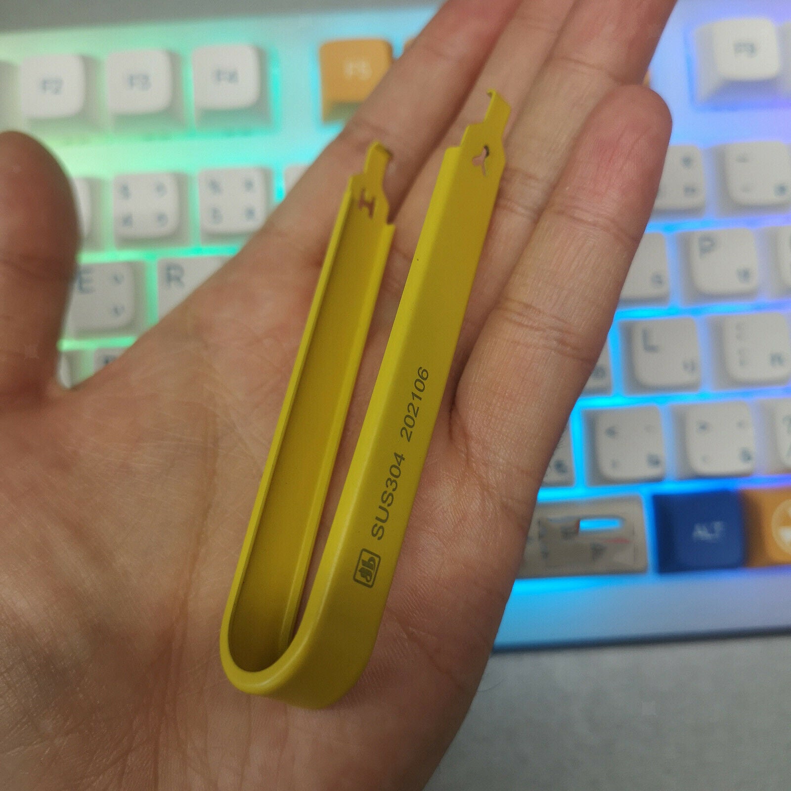 Switch Puller Keycaps Remover for Mechanical Keyboard Switches Replacement