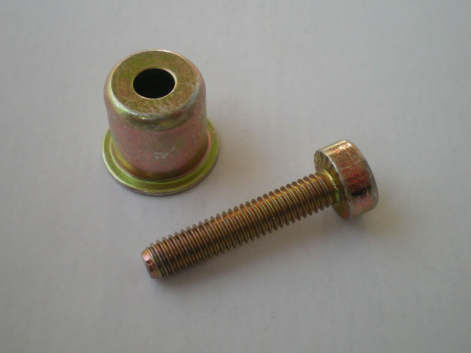 Hand Guard Screw for STIHL 038 AV Magnum, 048 AV, MS 311, MS 391 [#00007906102]