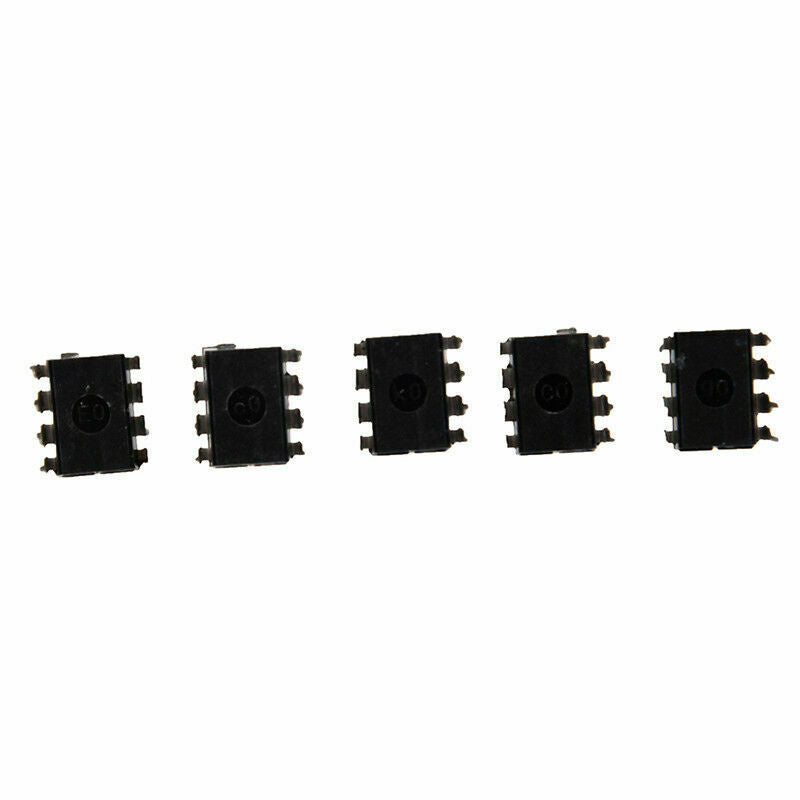 50PCS NE555P NE555 DIP-8 SINGLE BIPOLAR TIMERS IC