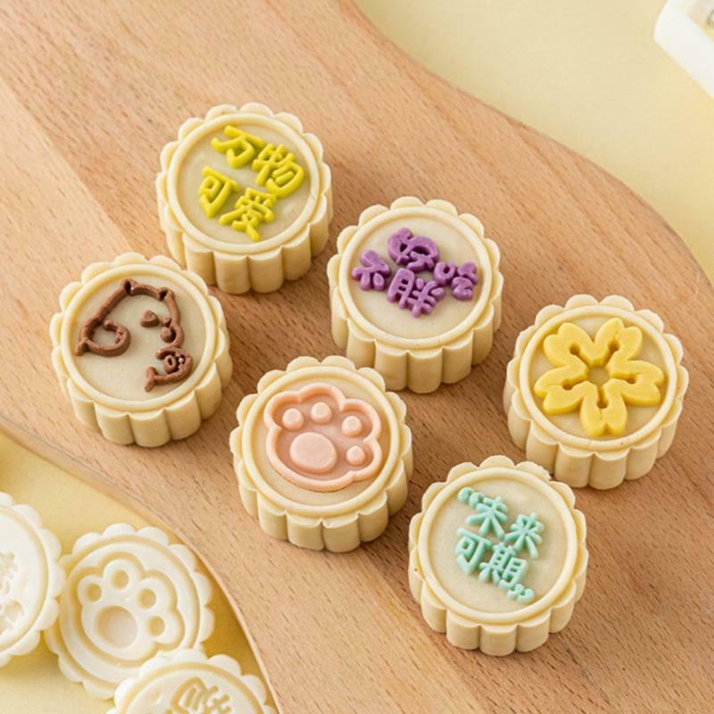 Mid-Autumn Festival Plastic Mooncake Stamps50g Mooncake Mould Cutter DIY Baking