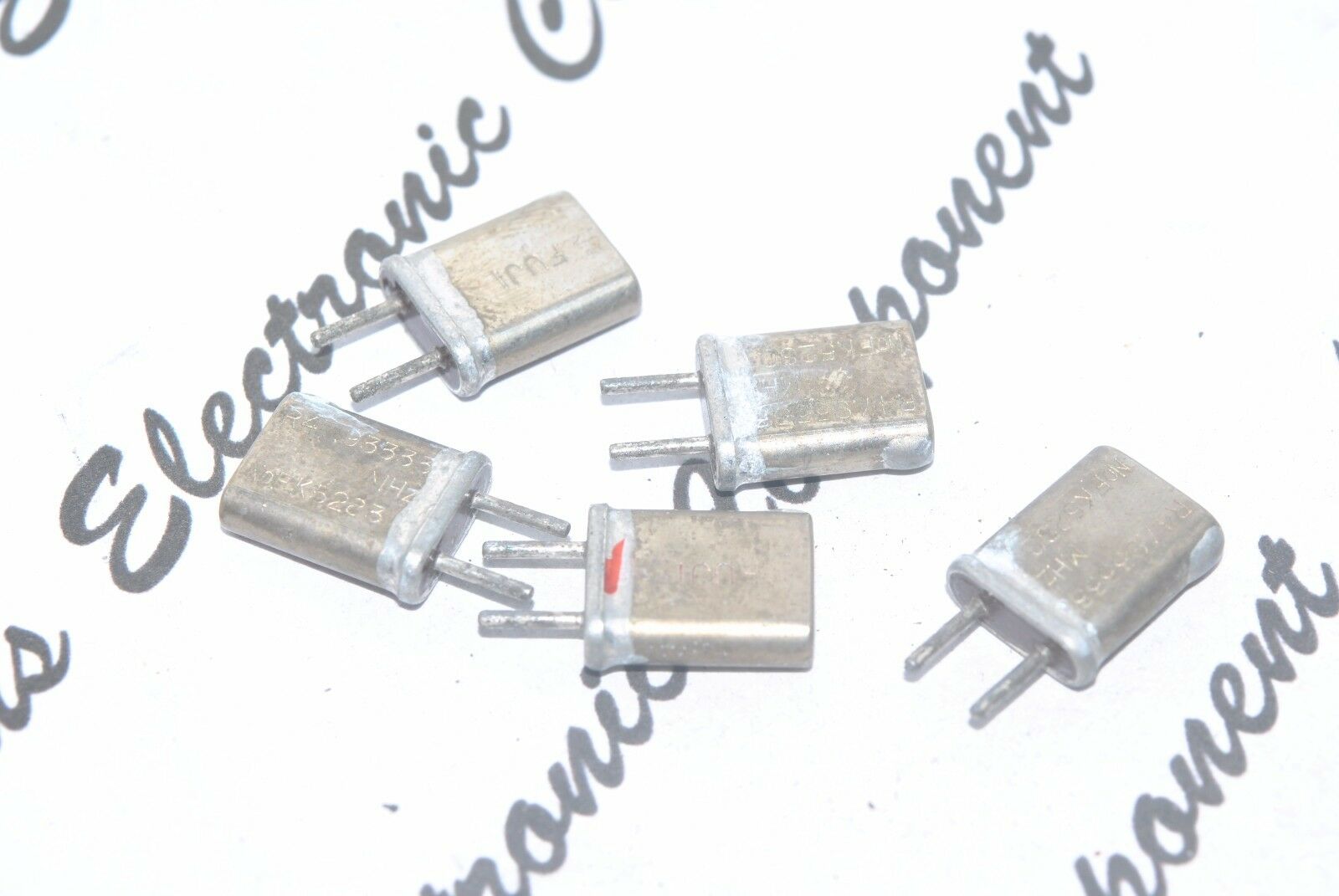 1pcs - 47.93333MHZ Quartz Crystal Resonator / XTAL