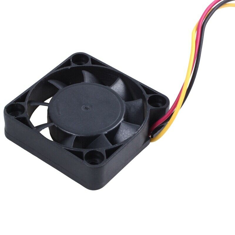 40mm x 10mm 4010 8.9 CFM 3Pins 12V DC Brushless Computer Cooling Fan Y9L3L3