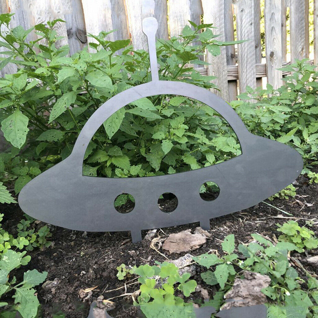 Adorable Metal UFO Silhouette Garden Alien Statue Patio Party Decor Gift