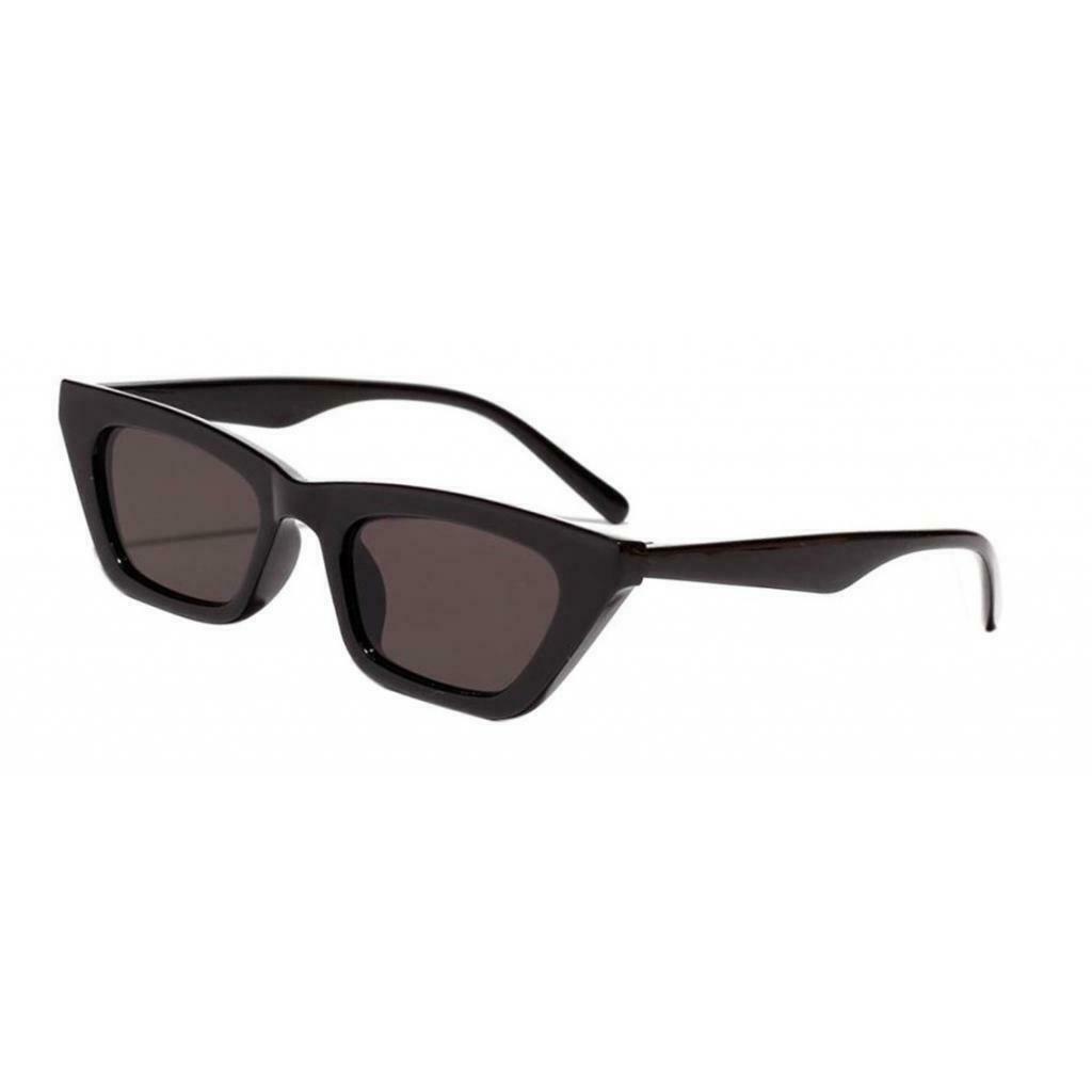 Retro Square sunglasses with UV protection
