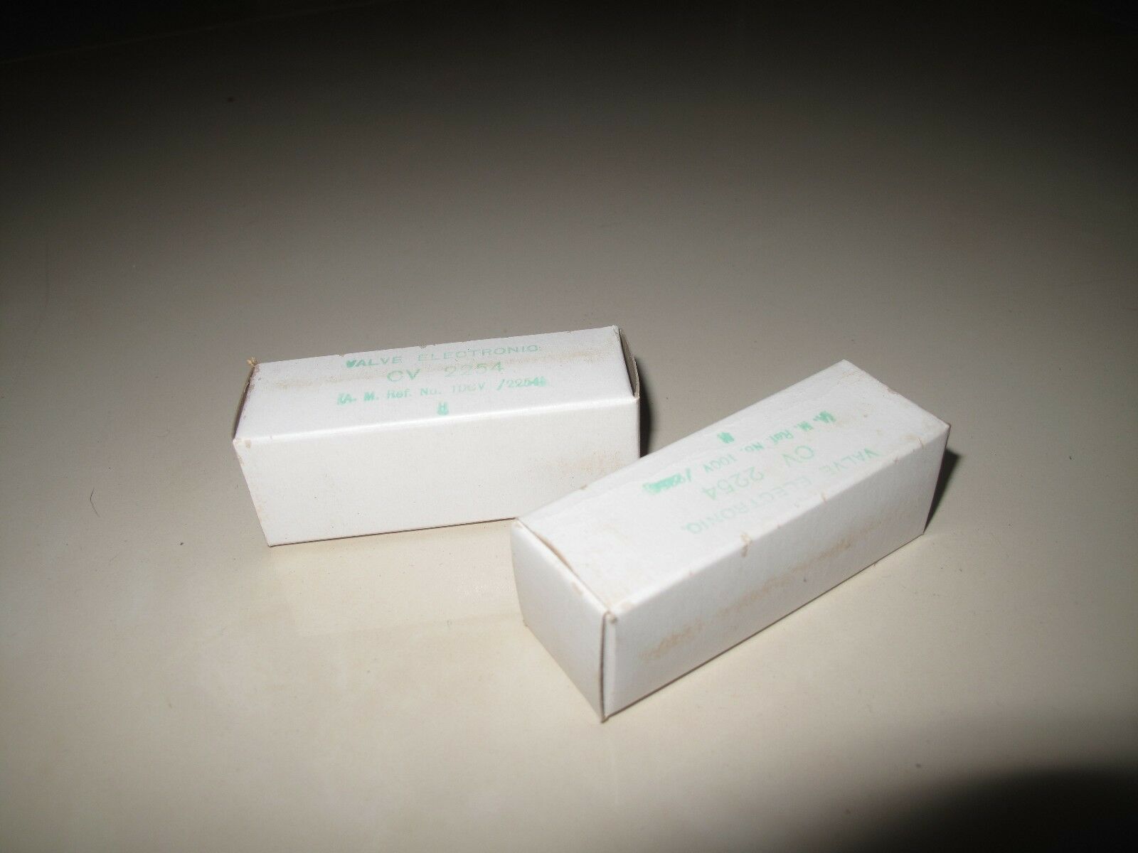 4PCS - VALVE CV2254 / 5678 Vacuum Tube NOS NIB - (tube-p15)