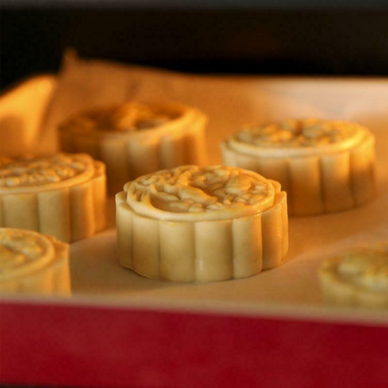 150g Mooncake Mold 4pcs Flowers Stamps Hand Press Moon Cake Pastry Mould DIY