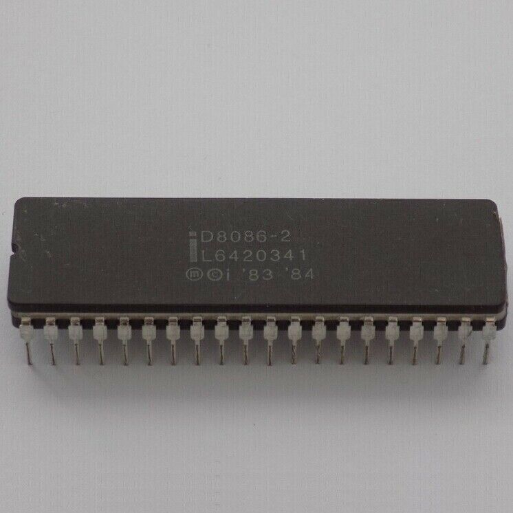 1PCS  MICROPROCESSOR IC INTEL/AMD CDIP-40 D8086-2 D80862