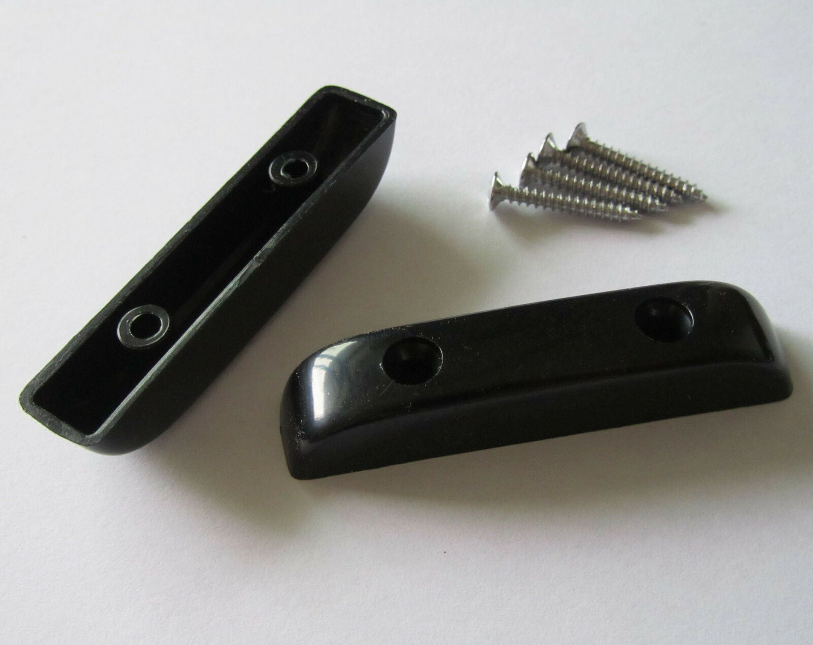 2x Plastic Black Thumb Rest Thumbrest for Precision Bass Jazz Bass Guitar