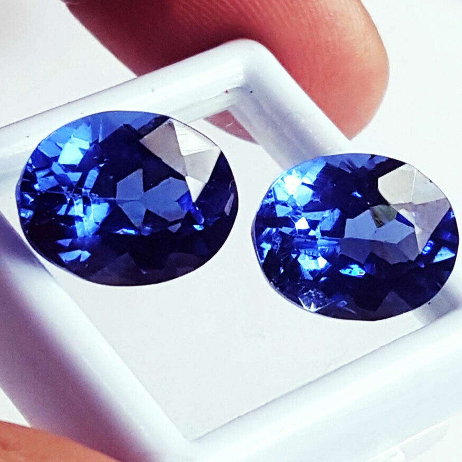 Muka cincin nilam sintetik buatan
