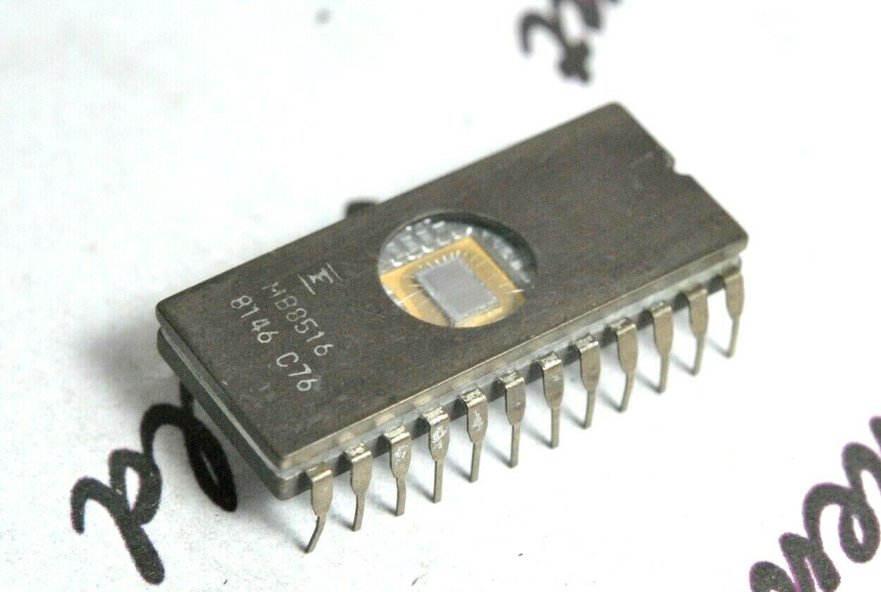 1PCS - Fujitsu MB8516 DIP-24 Integrated Circuit / IC