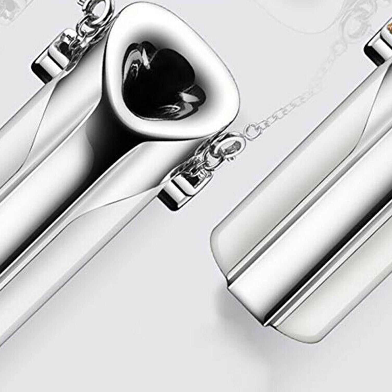 USB Charging Mini Air Purifier Wearable Necklace Air Freshener Lonizers Home