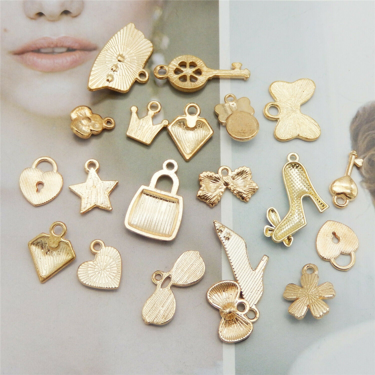 20pcs Black&White Enamel Plated Clothing Accessories Pendant Charms DIY Findings