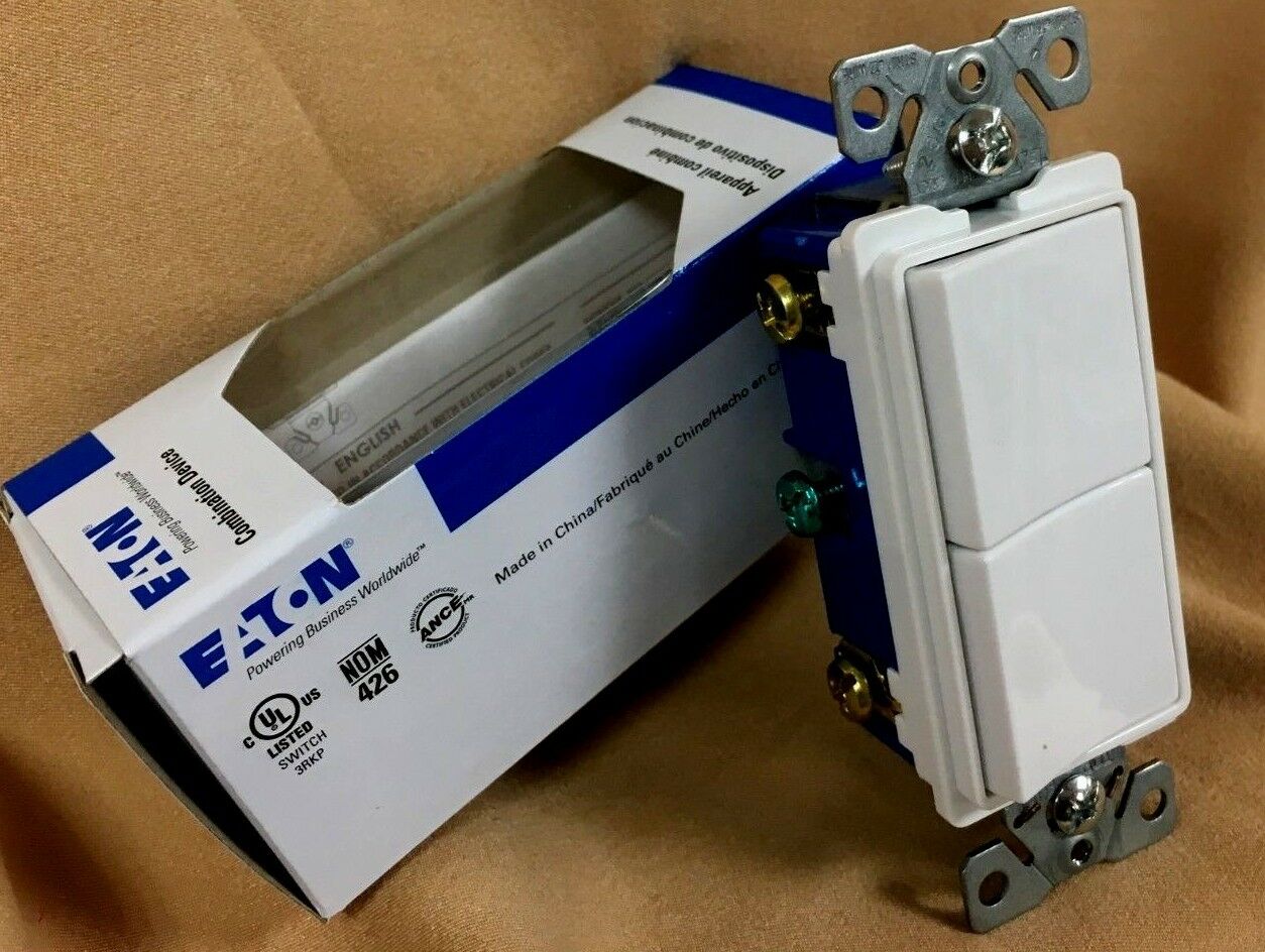 1pcs - COOPER 7731W 15A 120/277VAC 3-Way Decorator 2-Combination switches