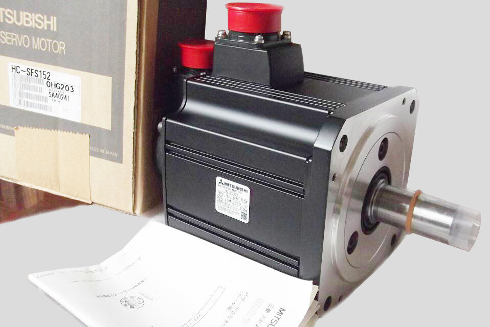 1PCS Mitsubishi Servo Motor HC-SFS152 New In Box