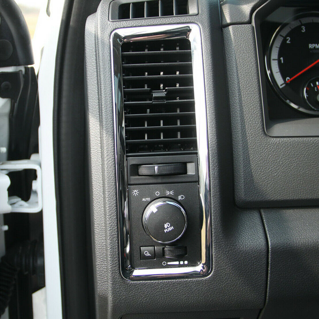 Car Air Conditioning Air Vent Outlet Trim Cover Fit for Dodge RAM 1500 2010-2017