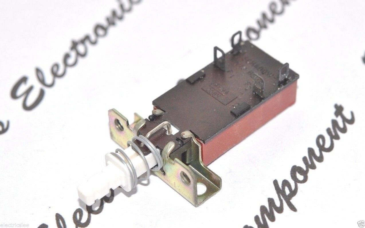 1pcs - ITT 4A 250Vac ON/OFF Push Button Switch - 1001782